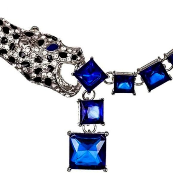 eye candy Jewelry - EYE CANDY LEOPARD SAPPHIRE BLUE CRYSTAL STATEMENT NECKLACE**NEW!
